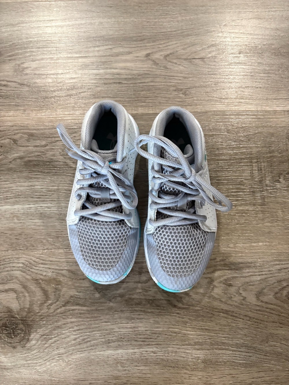 Under Armour Light Gray Kids Sneakers with Mint Toe Accent